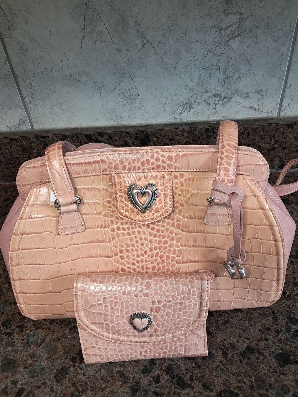 Brighton Croc Embossed Light Pink Shoulder Bag Purse Handbag & Matching Wallet
